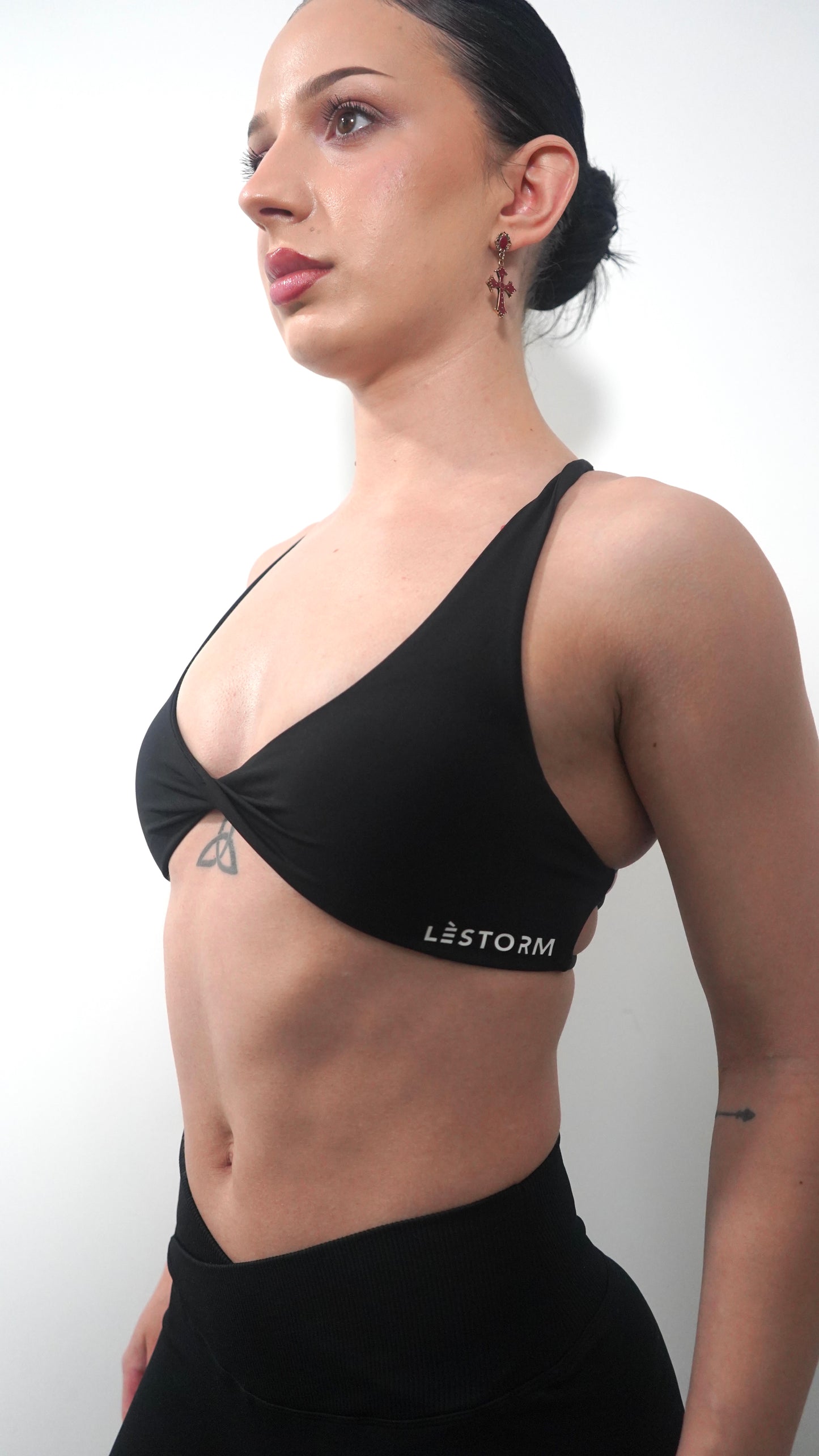 Twist Sports Bra Black