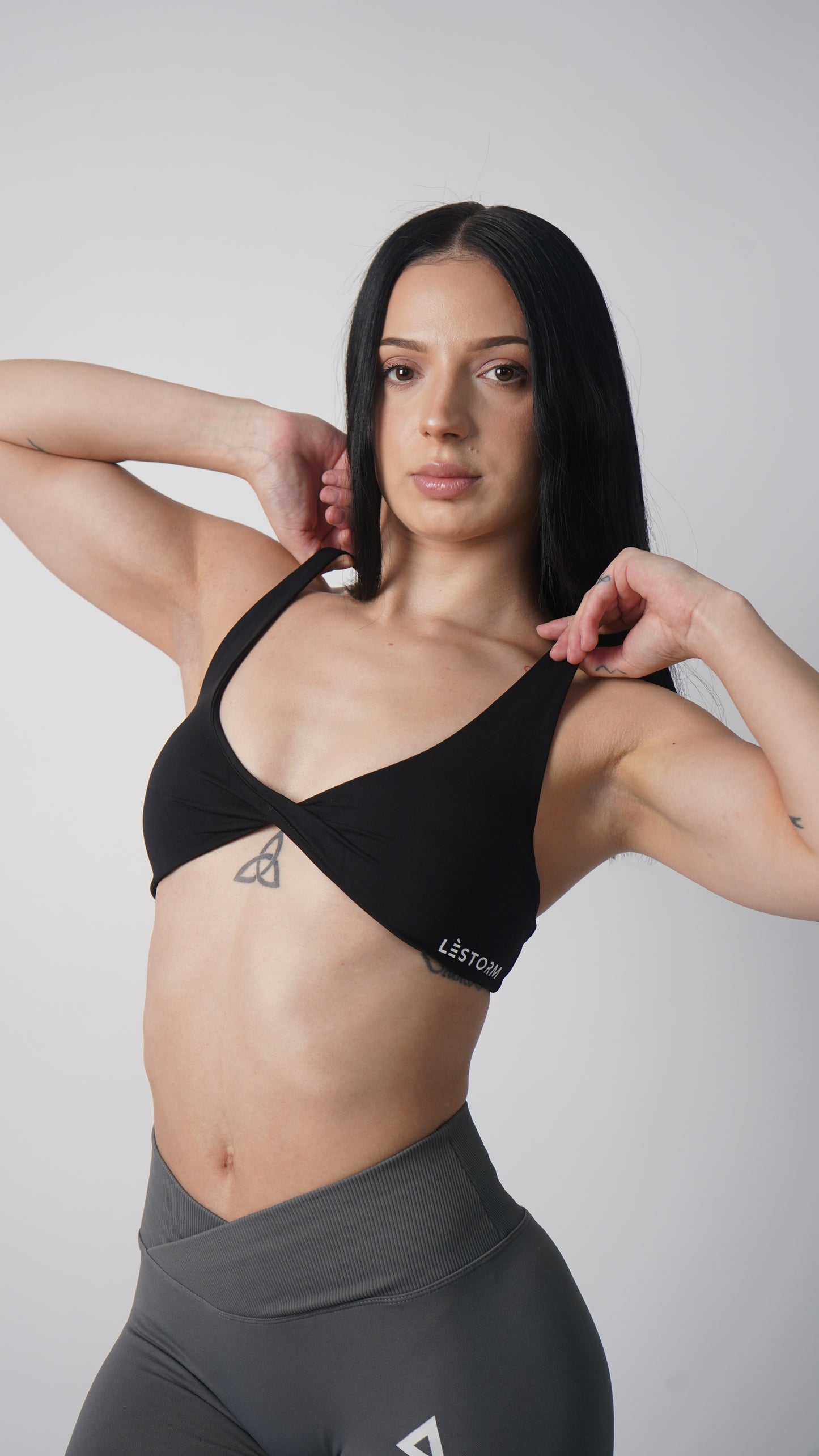 Twist Sports Bra Black