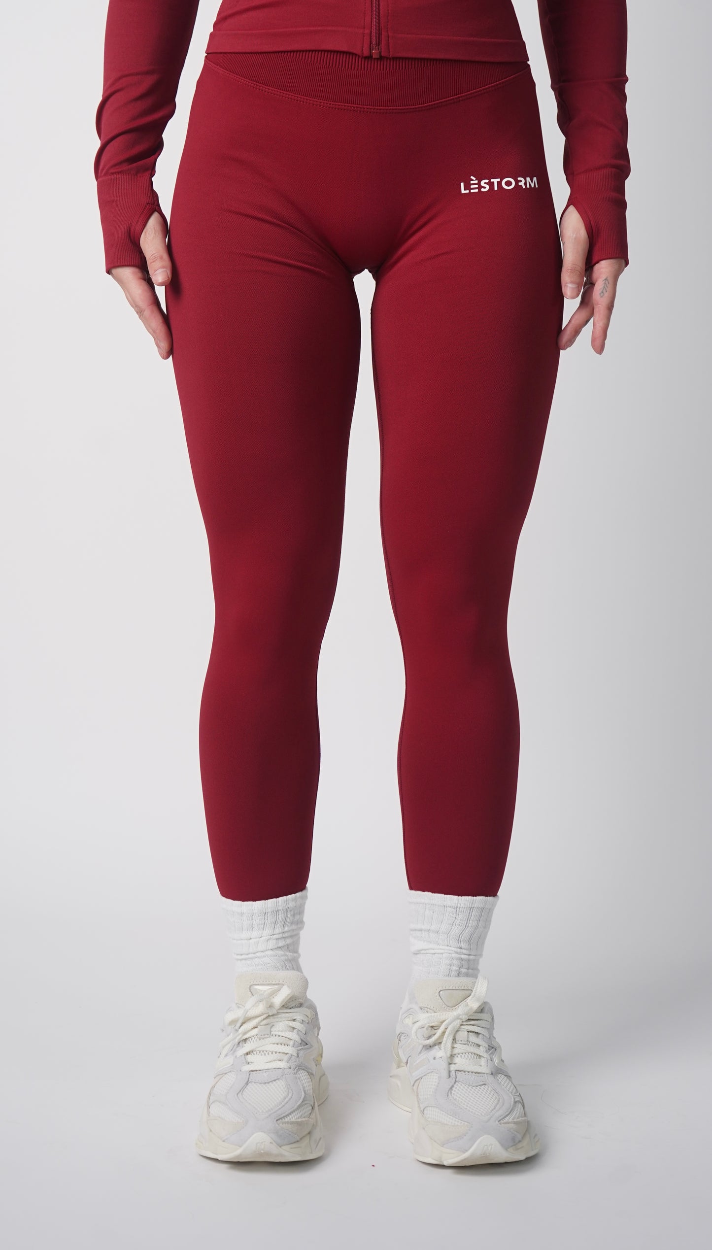 Lift Scrunch Leggings cherry red