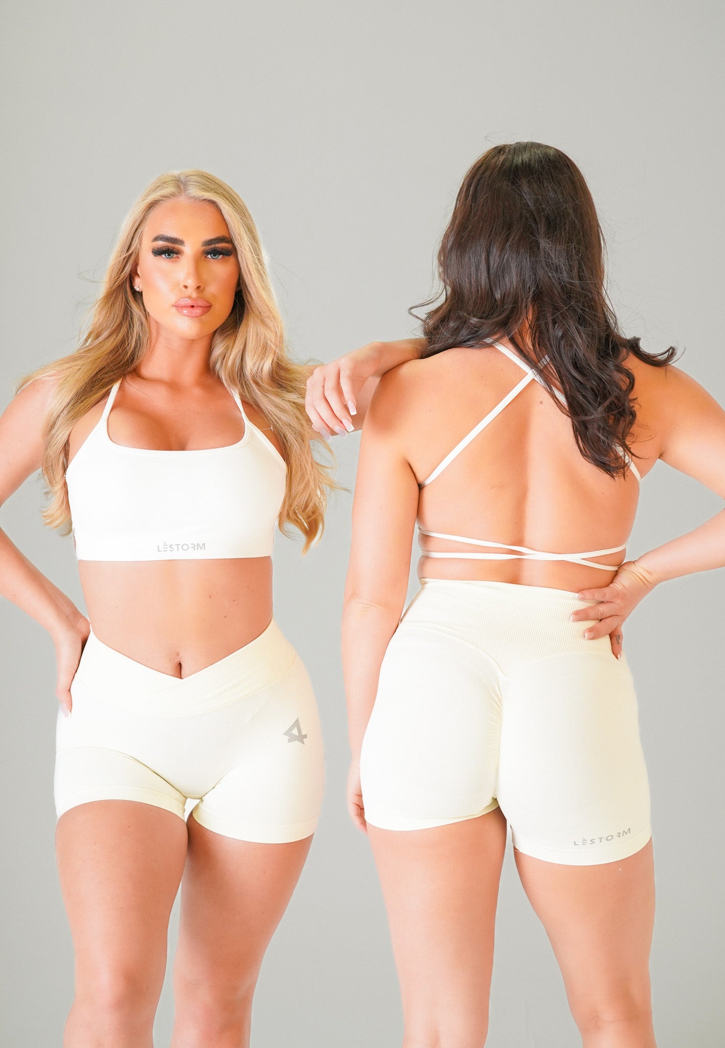 Volume Collection Cream Shorts